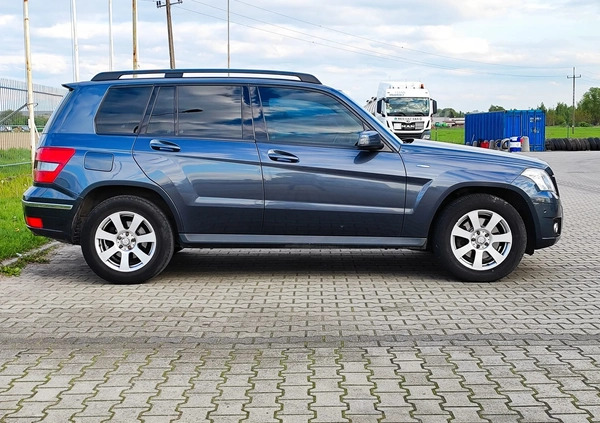 Mercedes-Benz GLK cena 42700 przebieg: 292605, rok produkcji 2011 z Poznań małe 106